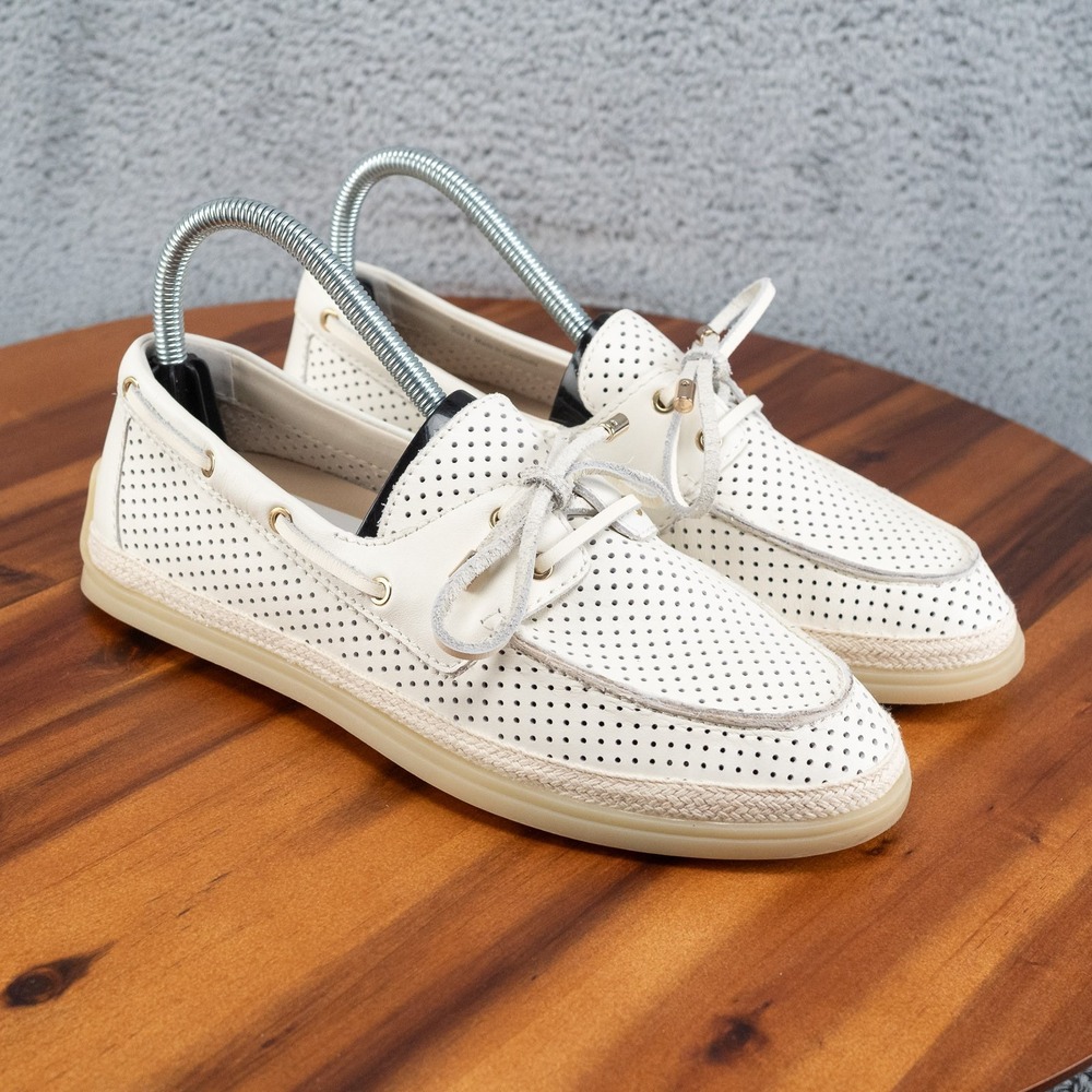Dolce Vita Doris Boat Shoes Women Size 8 Tan Perforated Comfort Flats Casual
